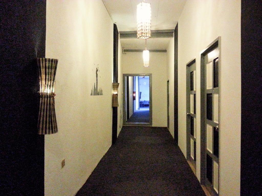 Kimberley House Hotel George Town Exterior photo